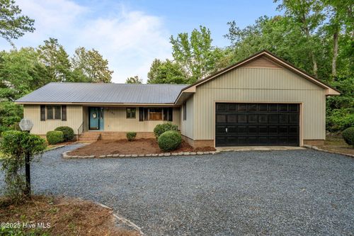 102 Scuppernong Ct, Seven Lakes, NC, 27376 | Card Image