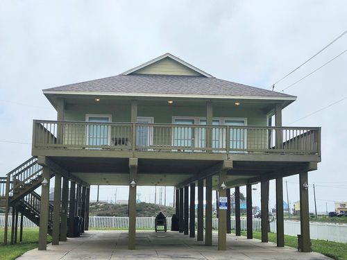 119 Velasco Shores Dr, Surfside Beach, TX, 77541 | Card Image