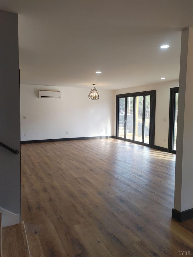 8915 Charlemont Rd, House other with 3 bedrooms, 3 bathrooms and null parking in Goode VA | Image 5