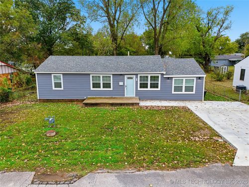 14 W 42nd St, Sand Springs, OK, 74063-3250 | Card Image