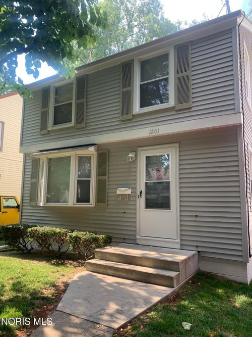 1201 Hawk St, Toledo, OH, 43612-2818 | Card Image