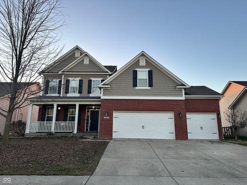 1512 Tuscany Dr, Greenwood, IN, 46143-6453 | Card Image