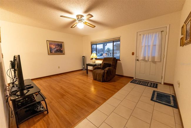 10498 Sw 99 Th Ave, House other with 2 bedrooms, 1 bathrooms and null parking in OCALA FL | Image 7