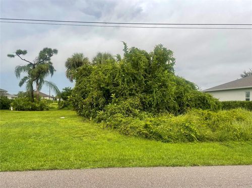 2143 Ulster Ct, PORT CHARLOTTE, FL, 33983-8634 | Card Image