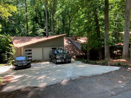95 Brookwood Dr, Clemson, SC, 29631-2330 | Card Image