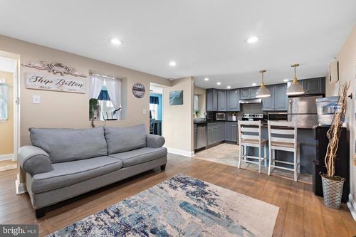 apt-2-111 W 18th St, SHIP BOTTOM, NJ, 08008-4430 | Card Image