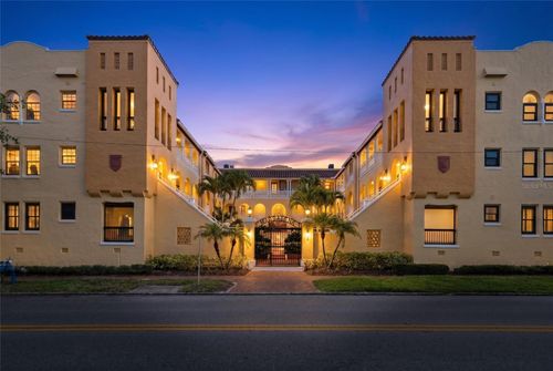 6-210 22nd Ave Ne, ST PETERSBURG, FL, 33704-3554 | Card Image