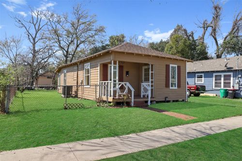 119 E Fayle St, Baytown, TX, 77520-4919 | Card Image