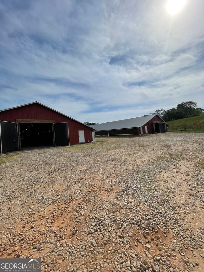 1458 & 1463 Parham Town Rd, Home with 3 bedrooms, 2 bathrooms and null parking in Bowman GA | Image 6