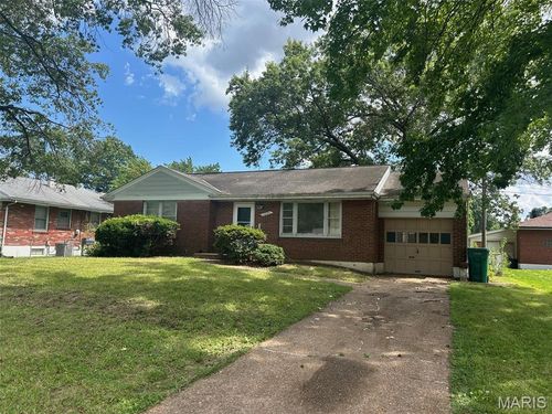 1254 Waldorf Dr, Saint Louis, MO, 63137-1227 | Card Image