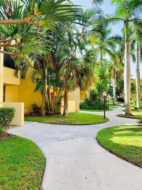 73-793 Se 1st Way, Deerfield Beach, FL, 33441-5370 | Card Image