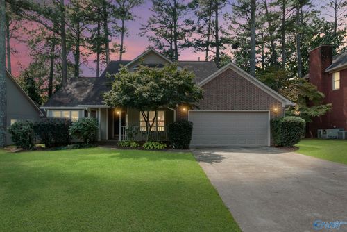 1916 Shellbrook Dr Nw, Huntsville, AL, 35806-3410 | Card Image