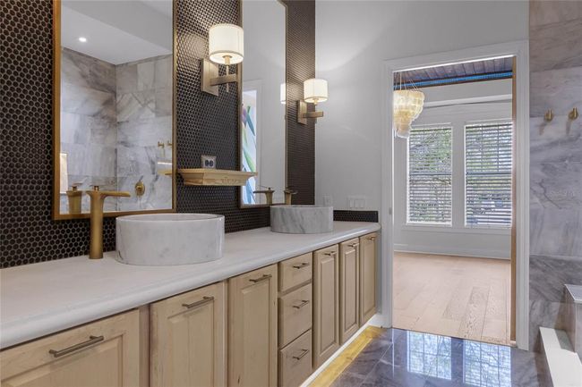 UNIT-203 - 1400 Celebration Ave, Condo with 2 bedrooms, 2 bathrooms and null parking in CELEBRATION FL | Image 12