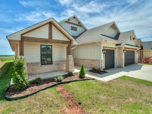 1194 Copper Ridge Circle, Piedmont, OK, 73078 | Card Image
