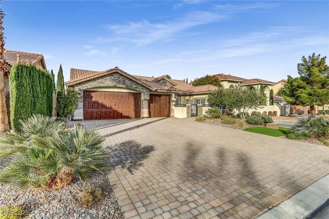 5434 Pendini Point Ct, House other with 3 bedrooms, 3 bathrooms and null parking in Las Vegas NV | Image 8