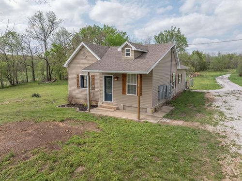 15127 W Farm Road 68, Ash Grove, MO, 65604-8955 | Card Image