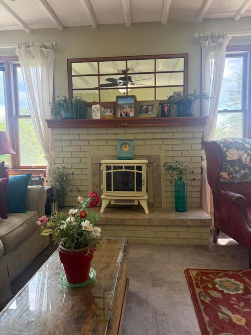 363 Mount Hope Ave, Bangor, ME, 04401-4210 | Card Image