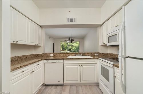 apt-507-3245 Cypress Glen Way, NAPLES, FL, 34109-3848 | Card Image