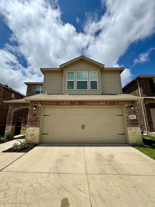 7013 Adderly Rd, Pilot Point, TX, 76258-2048 | Card Image