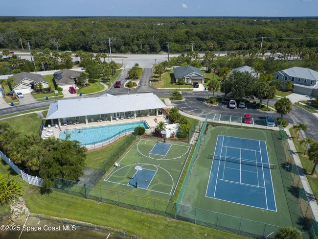 111 Port Royal Ct, House other with 4 bedrooms, 2 bathrooms and null parking in Sebastian FL | Image 32