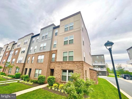 10407 Ratcliffe Trl, MANASSAS, VA, 20110-7838 | Card Image