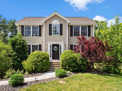 20 Lawrence Rd, Derry, NH, 03038-4191 | Card Image