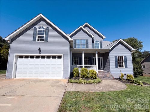 4990 Sagittarius Cir, Denver, NC, 28037-7650 | Card Image