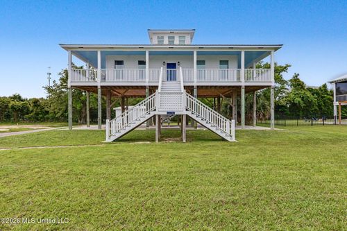 304 S Seashore Avenue, Long Beach, MS, 39560 | Card Image