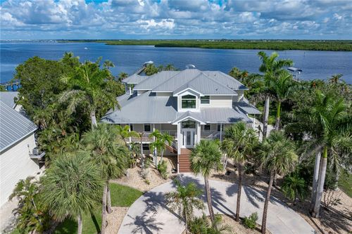 27363 Dutch Ave, Punta Gorda, FL, 33982-1540 | Card Image