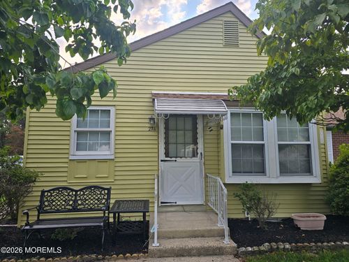 61-27 Stonybrook Road, Whiting, NJ, 08759 | Card Image