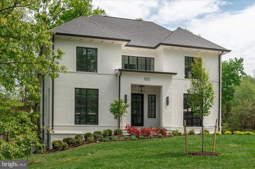 1515 Crestwood Ln, MCLEAN, VA, 22101-2509 | Card Image