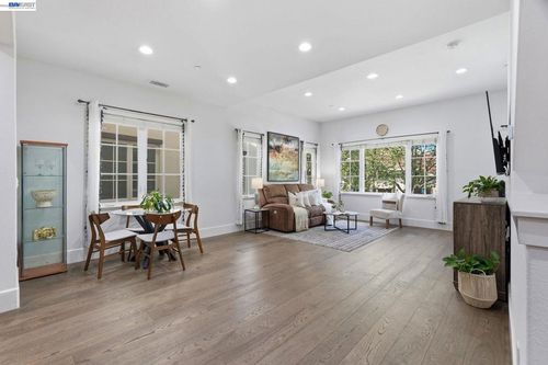 39567 Stevenson Pl, Fremont, CA, 94539-5174 | Card Image