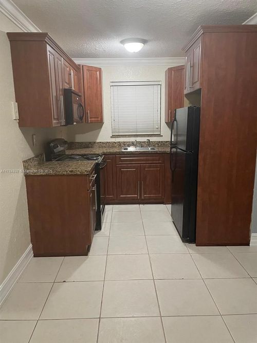 apt-23-1925 Madison St, Hollywood, FL, 33020-5467 | Card Image