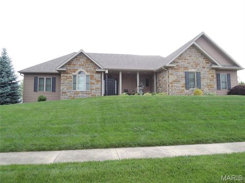 1021 Savannah Way, Greenville, IL, 62246-2708 | Card Image