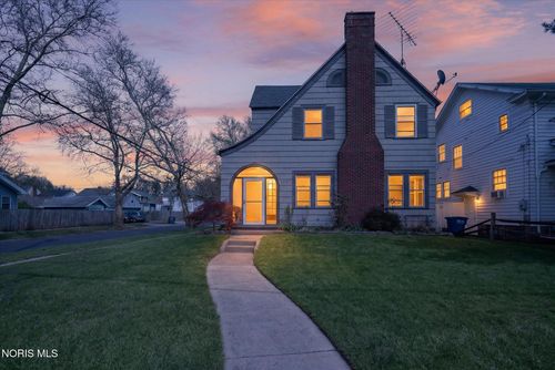 4210 Berwick Ave, Toledo, OH, 43612-1502 | Card Image