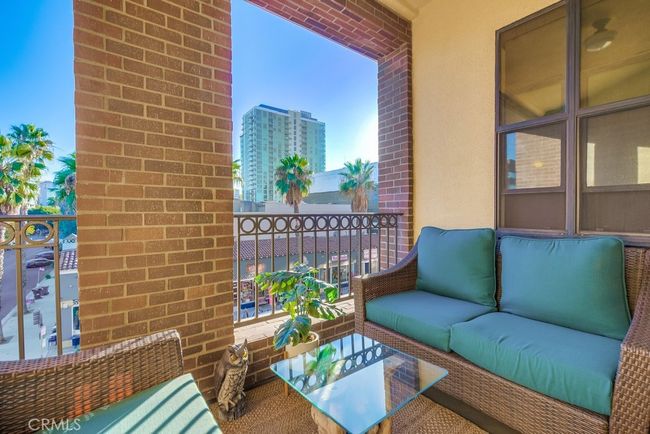 395 E 4th #41 Street, Condo with 2 bedrooms, 2 bathrooms and 2 parking in Long Beach CA | Image 22