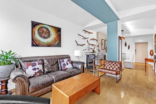 apt-606-66 Monroe Ave, Memphis, TN, 38103-2446 | Card Image