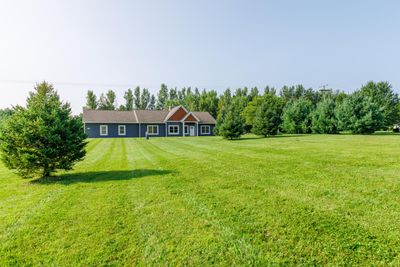 6300 Hazard Rd Road, House other with 4 bedrooms, 2 bathrooms and null parking in Fenton MI | Image 2