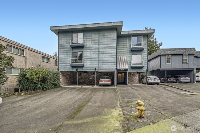 APT-101 - 3434 25 Th Ave W, Condo with 2 bedrooms, 2 bathrooms and 1 parking in Seattle WA | Image 21