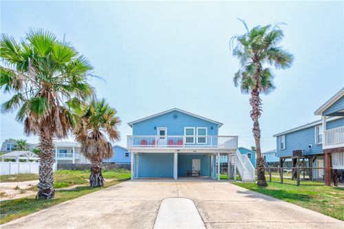 641 Dolphin Cir, Port Aransas, TX, 78373-5400 | Card Image
