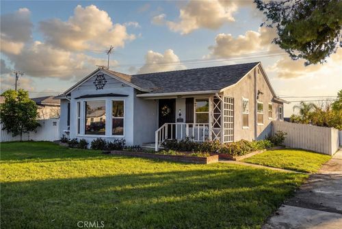 806 E I, Ontario, CA, 91764 | Card Image