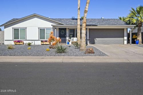 828 W Westchester Ave, Tempe, AZ, 85283-2749 | Card Image