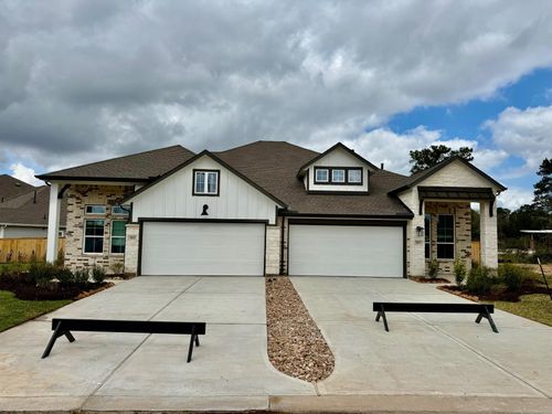420 E Coralburst Loop, Montgomery, TX, 77316-3297 | Card Image