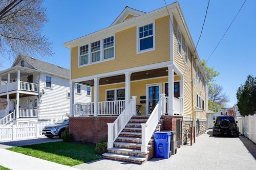 116-116 Milton St, Arlington, MA, 02474-8735 | Card Image