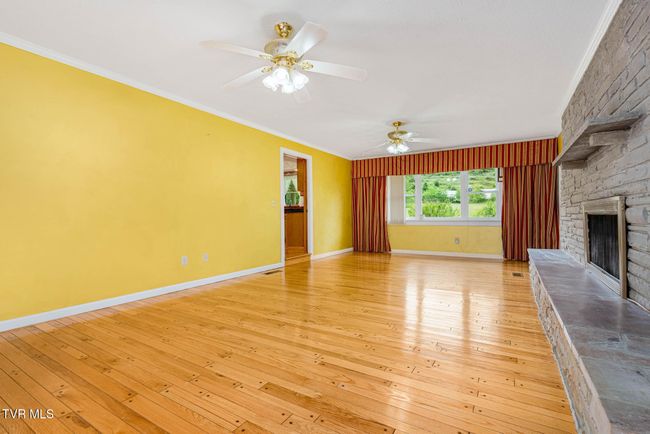 1867 Gentry Creek Rd, House other with 3 bedrooms, 2 bathrooms and null parking in Laurel Bloomery TN | Image 66