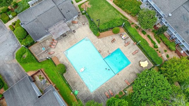 4977 Meadow Ln, Condo with 3 bedrooms, 3 bathrooms and 1 parking in Marietta GA | Image 21