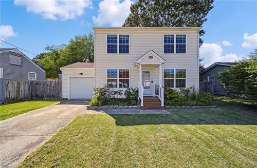 3517 Peronne Ave, Norfolk, VA, 23509-2035 | Card Image