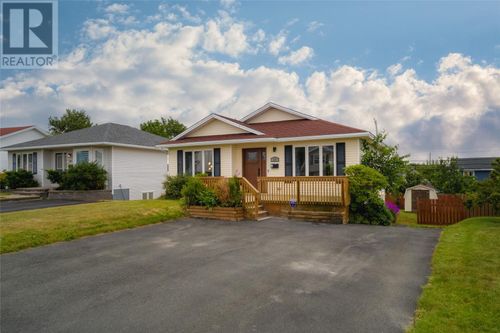 21 Emerald Dr, Mount Pearl, NL, A1N4W8 | Card Image