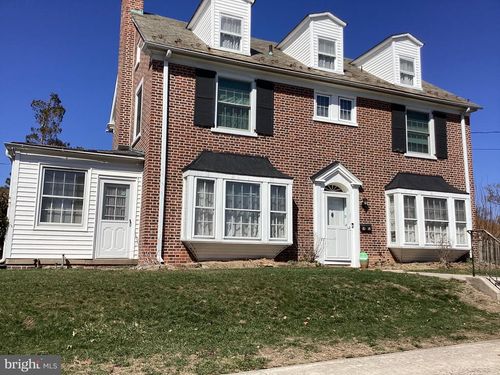 1401 Pine St, NORRISTOWN, PA, 19401-3210 | Card Image