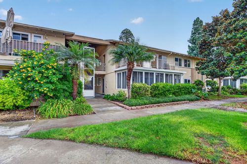 s-1 Via Castilla, Laguna Woods, CA, 92637-6612 | Card Image